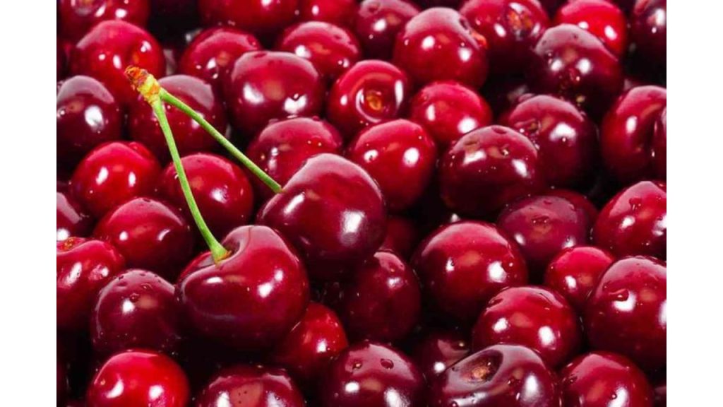 12 Fruits That Can Help in Muscle Growth