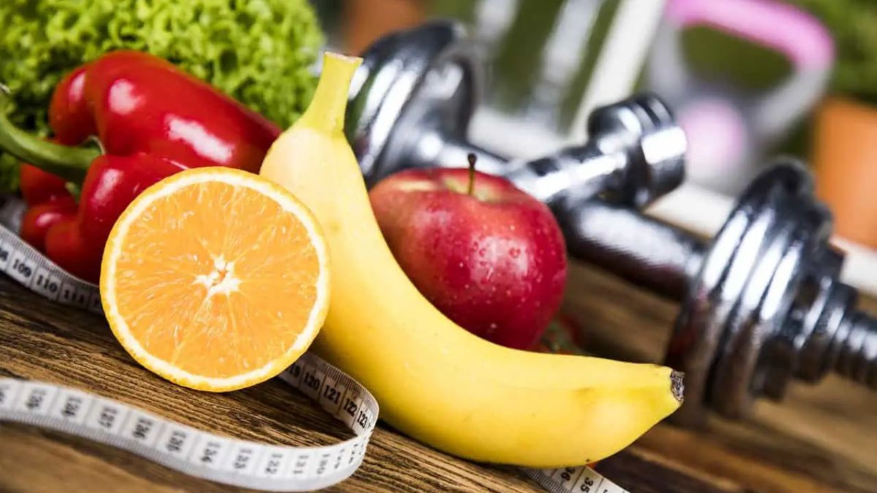 Read more about the article 12 Fruits That Can Help in Muscle Growth